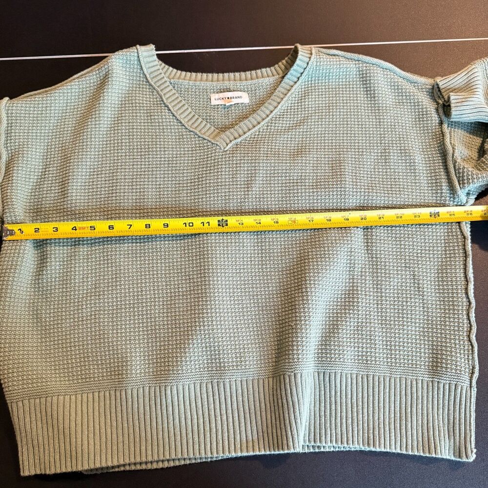 Lucky Brand Women's 2X Waffle Knit V-Neck Sweater Sage Green Long Sleeve Slouchy - Picture 4 of 8
